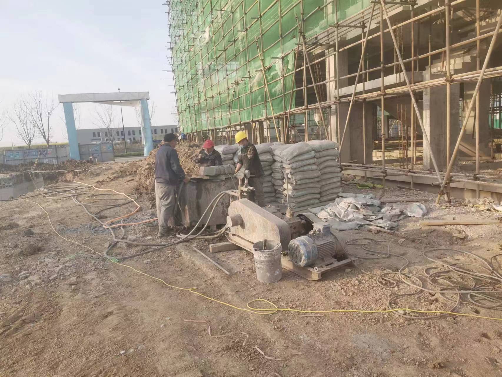 耒阳别墅下沉注浆